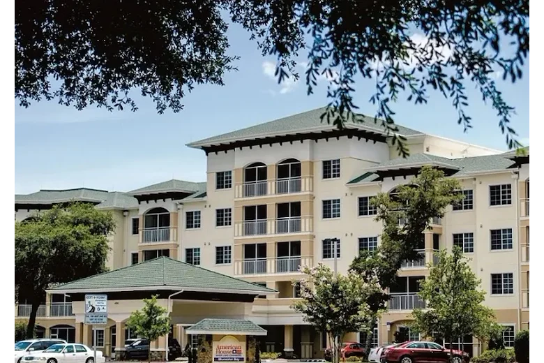 Image of American House Bluewater Bay (1)