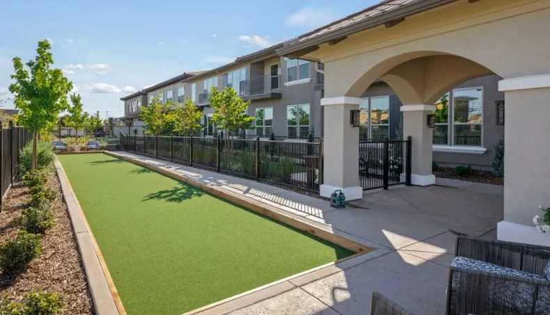 Image of Oakmont of Westpark (3)