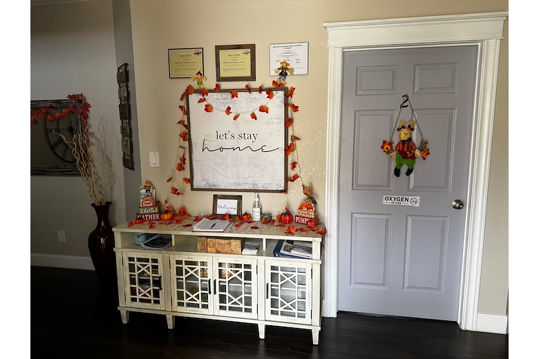 Image of Golden Oaks Assisted Living (2)