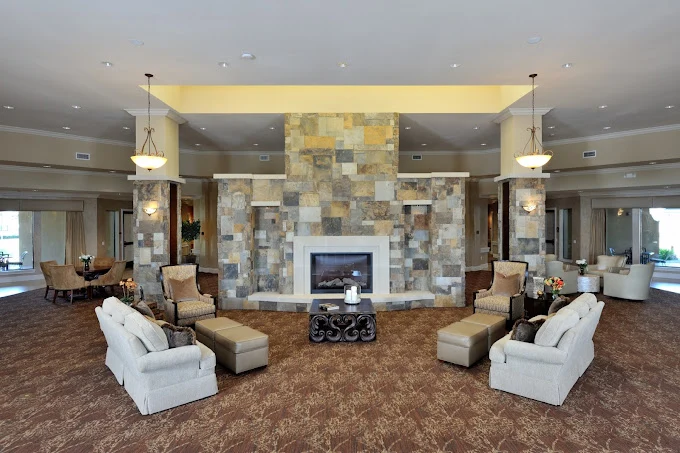 Image of Clayton Oaks Living (3)