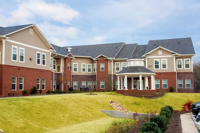 Image of Lakewood Hills Senior Village (1)