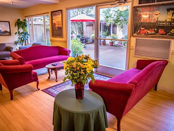 Image of Queen Anne Healthcare (2)