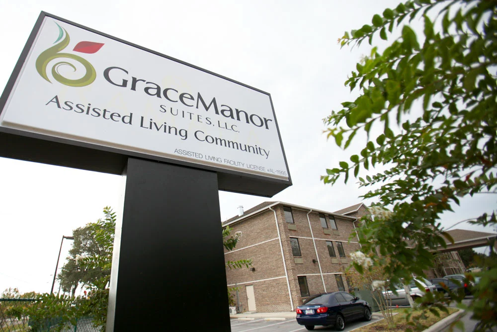 Image of Grace Manor Suites (1)