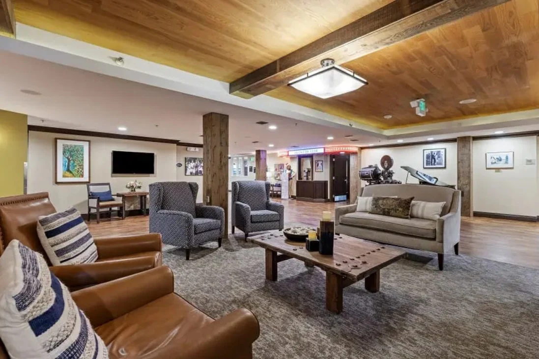 Image of Aegis Living Marymoor (8)