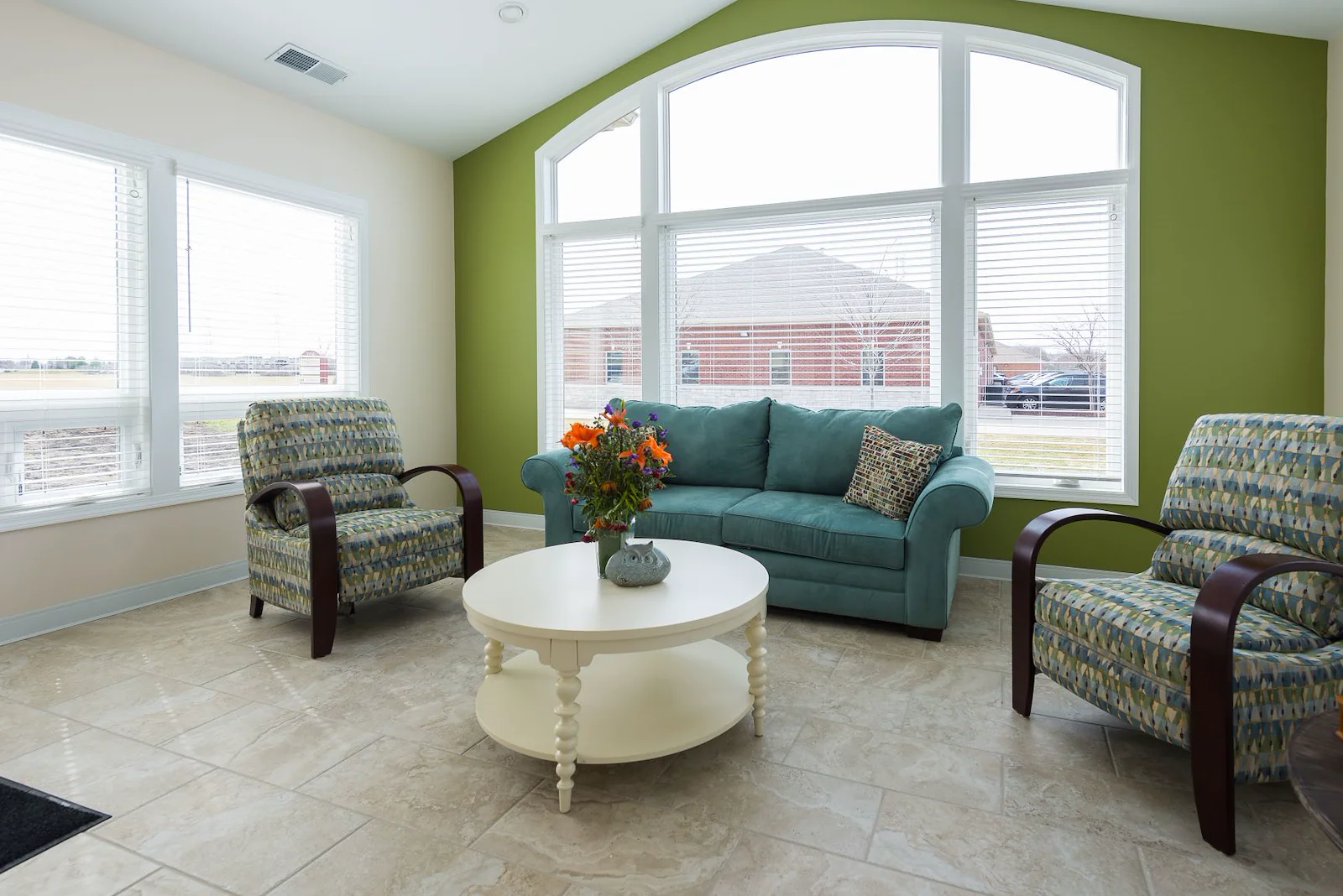 Image of BeeHive Homes of Lafayette (3)