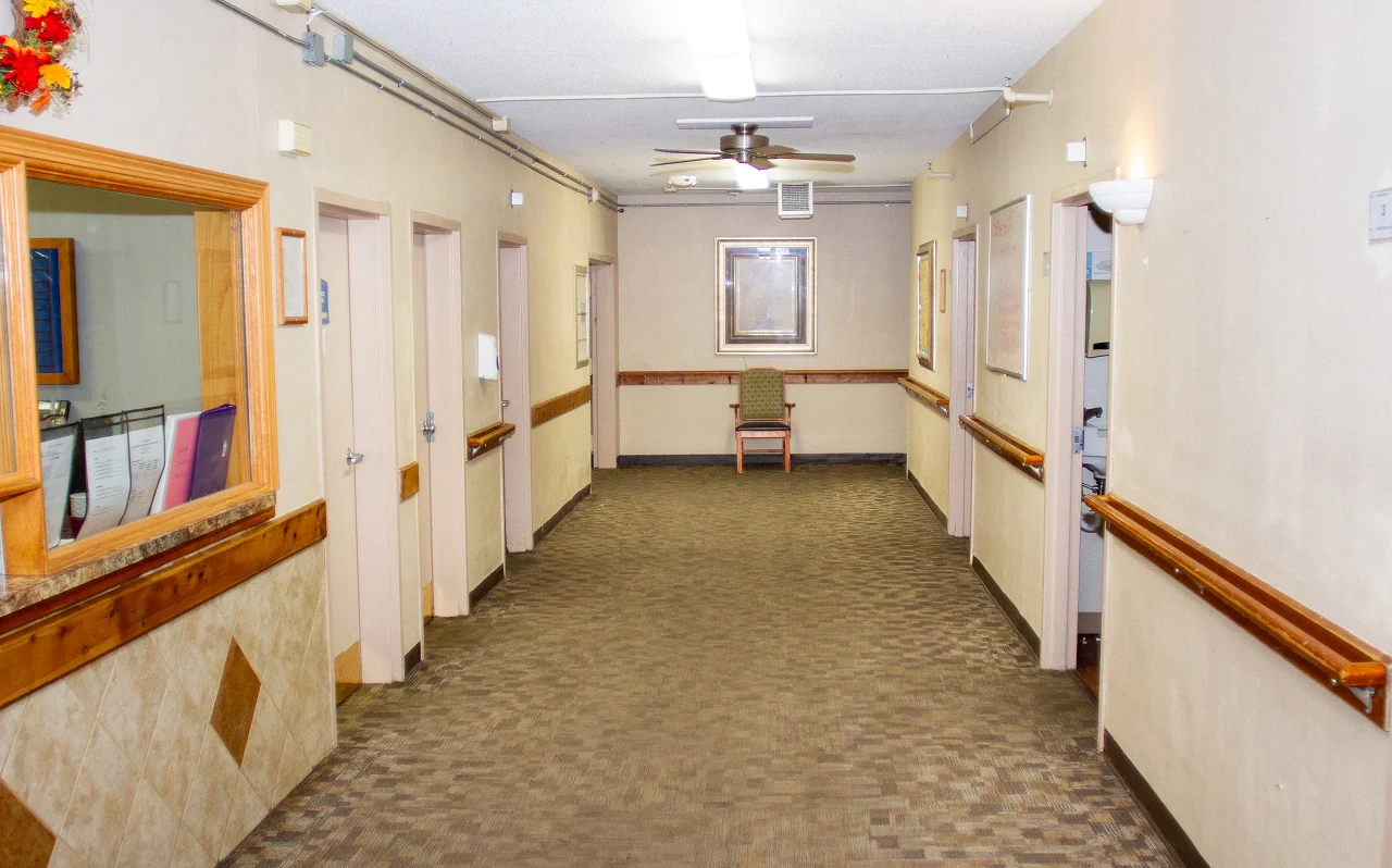 Image of Autumn Court Care Center (3)