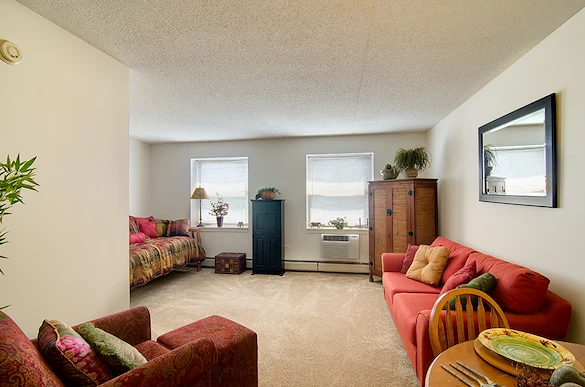 Image of Senior Suites of Gage Park (6)