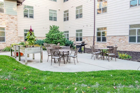 Image of Oak Park Place Wauwatosa (10)