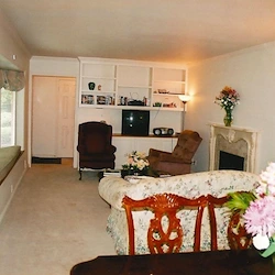 Image of Avalon House 4 on High Street (5)