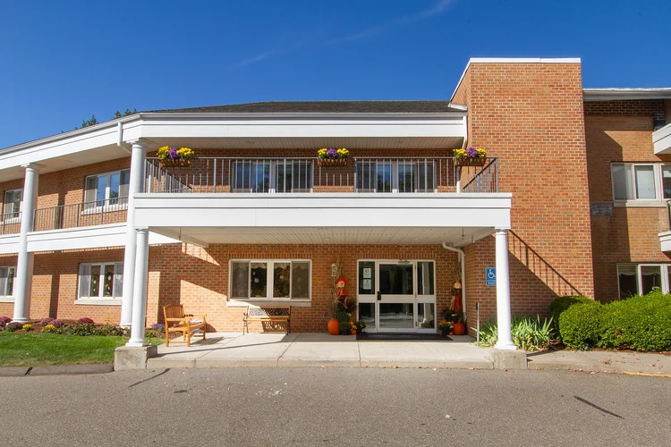 Image of Milford Health & Rehabilitation Center (1)