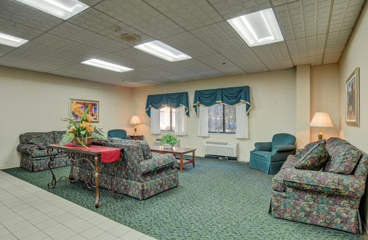 Image of Mountainside Skilled Nursing and Rehab (2)