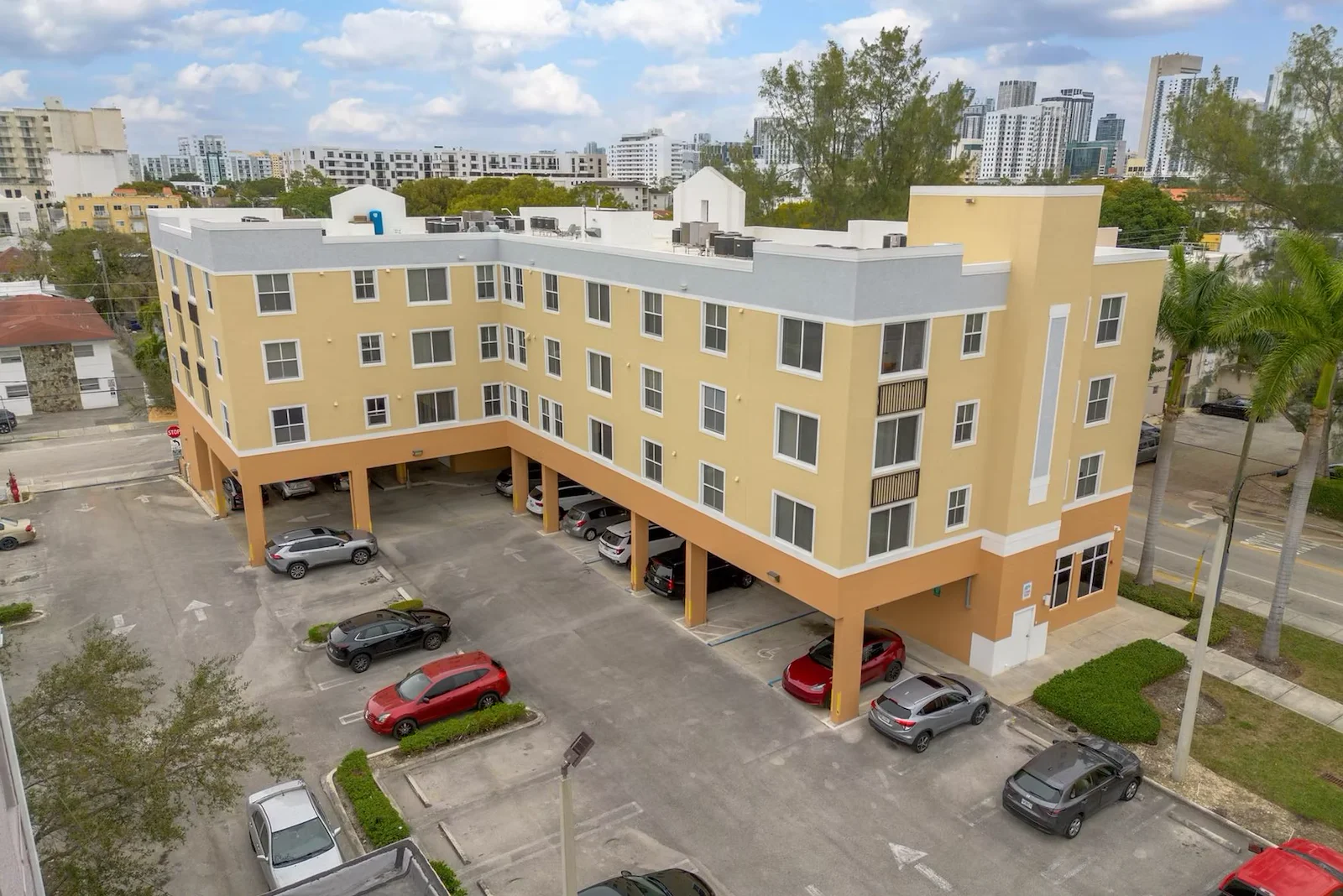 Image of Teatro Marti Senior Apartments (2)