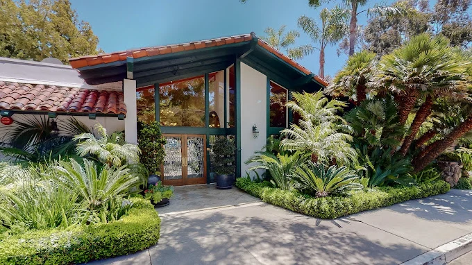 Image of Mission Park Healthcare Center (1)