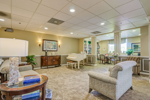Image of Merrill Gardens at Barkley Place (8)