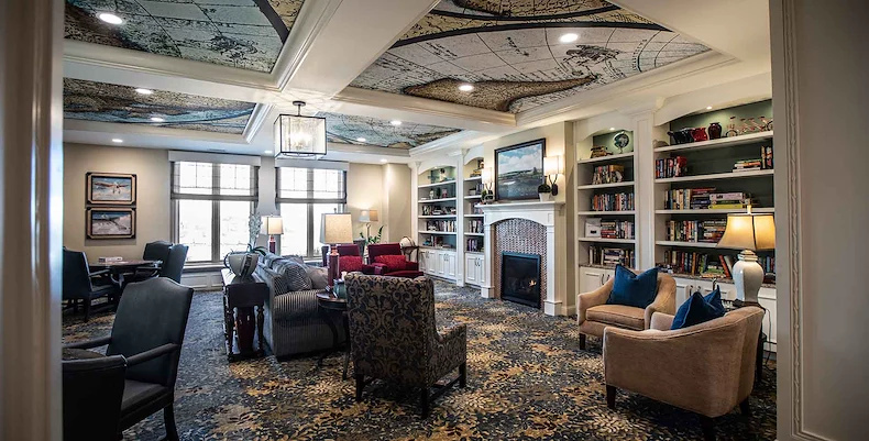 Image of Legends on Lake Lorraine (4)