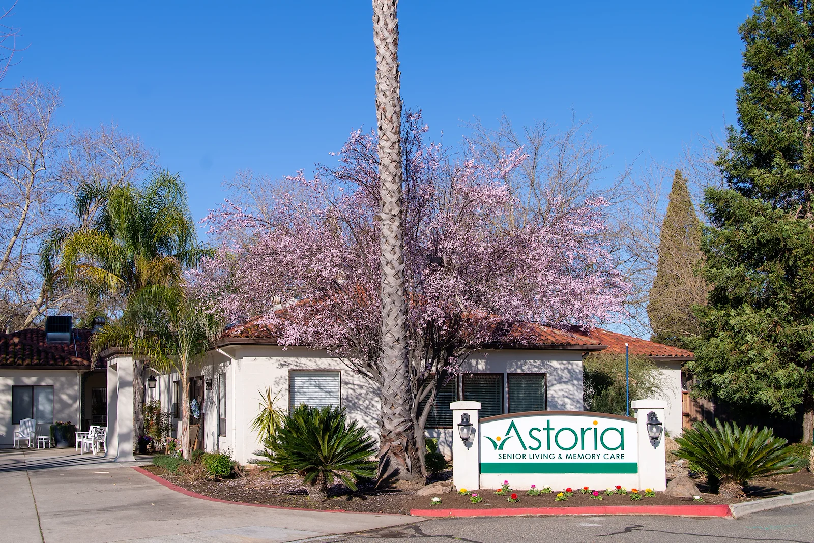 Image of Astoria Senior Living and Memory Care Oakdale (1)
