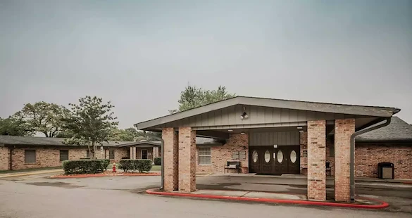 Image of Town And Country Nursing And Rehabilitation Center (2)