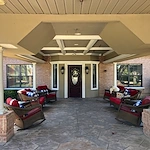 Colonial Oaks at Arlington, TX, entrance