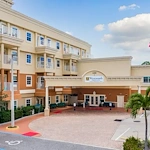 Image of Wentworth Central Avenue (1)