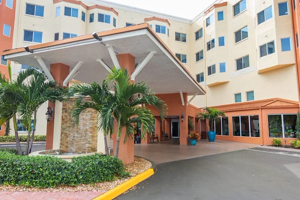 Image of The Palms of Fort Myers (2)