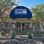 American House Westland Venoy senior living community offering independent living, assisted living, and respite care in Westland, MI, front entrance