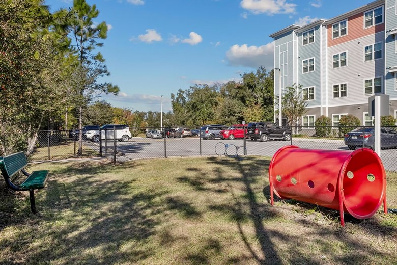 Image of Banyan Cove Apartments (4)