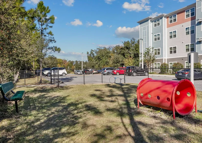 Image of Banyan Cove Apartments (4)