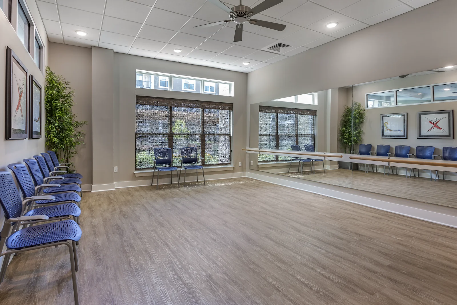 Image of Tiffany Springs Senior Living Community (10)