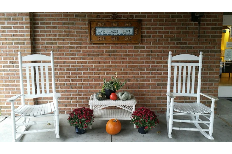 Image of MountainBrook Village (2)