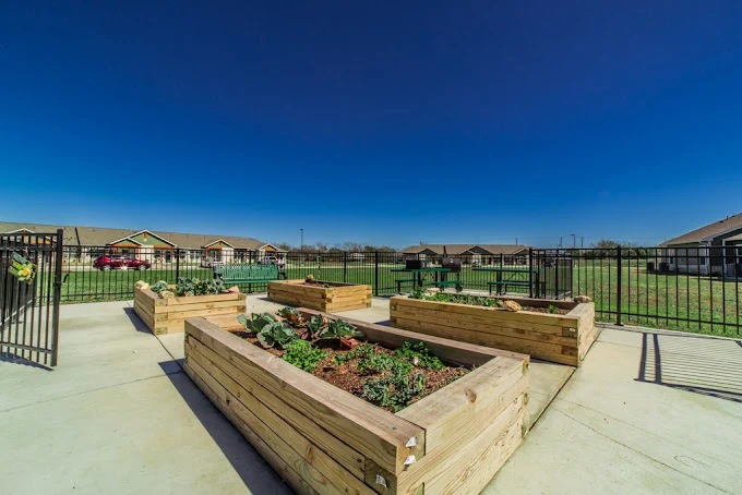 Image of Hidden Glen (3)