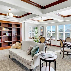 Belmont Gardens Gracious Retirement Living Hawthorn Senior Independent Living in Woodbridge, Virginia, living room