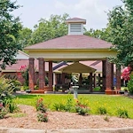 Image of Woodbridge of Clinton (1)