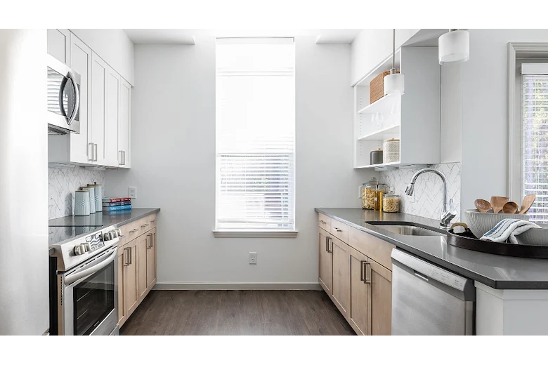 Image of Atria Cary (9)