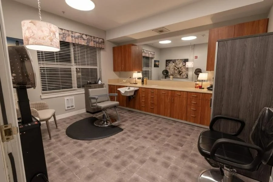 Avamere at Sandy senior living community offering assisted living, memory care, and respite care in Sandy, OR, beauty salon