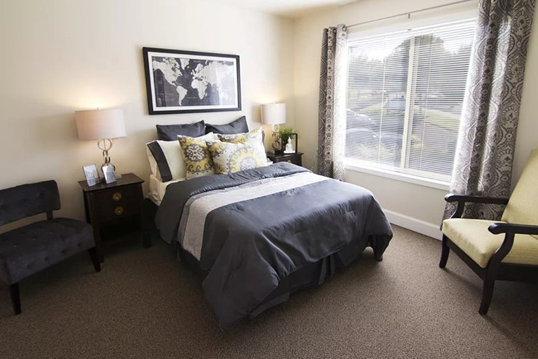 Image of Regency Village at Redmond (8)