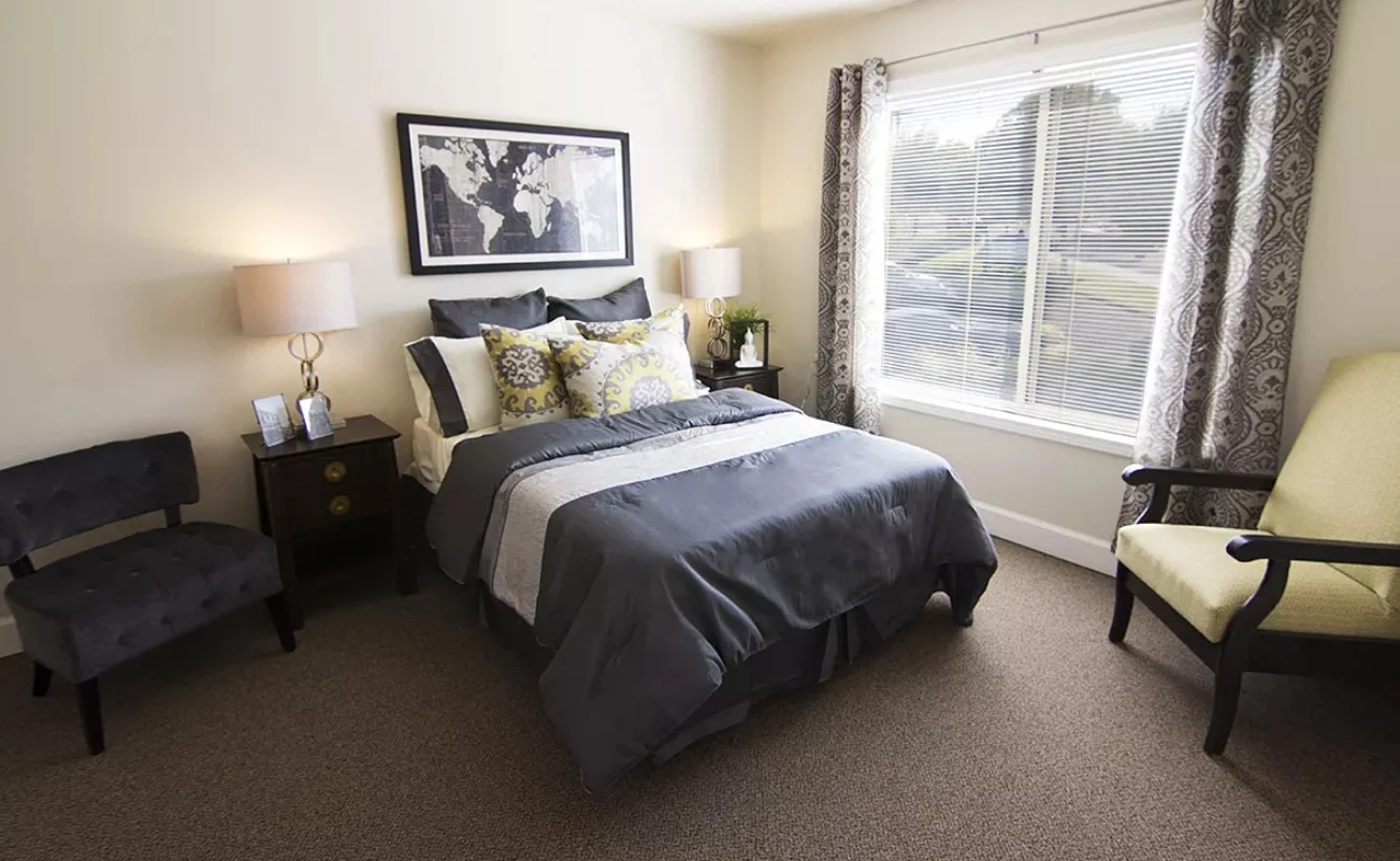 Image of Regency Village at Redmond (8)