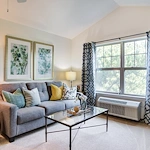 Sanford Estates Gracious Retirement Living Hawthorn Senior Independent Living in Roswell, Georgia apartment living room