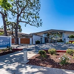 Image of Paramount Convalescent Center (5)