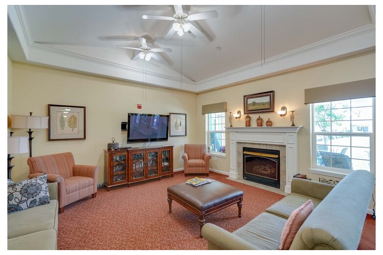 Image of Orchard Park Senior Living (8)