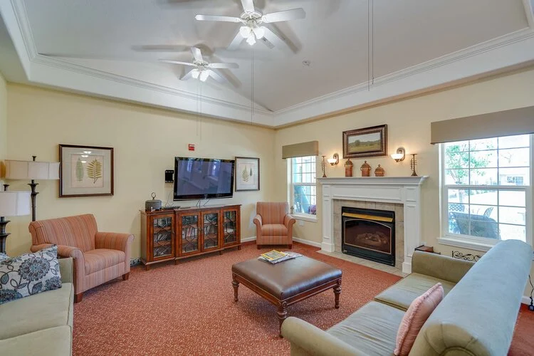 Image of Orchard Park Senior Living (8)
