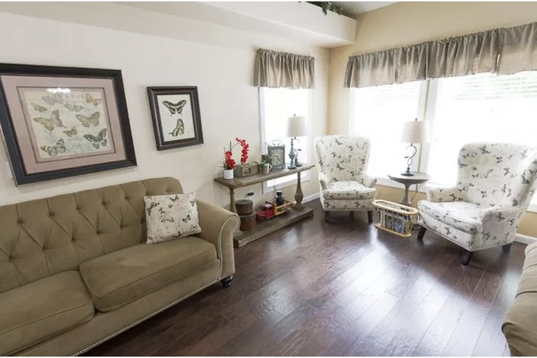 Image of Ashley Manor - Arlington (3)