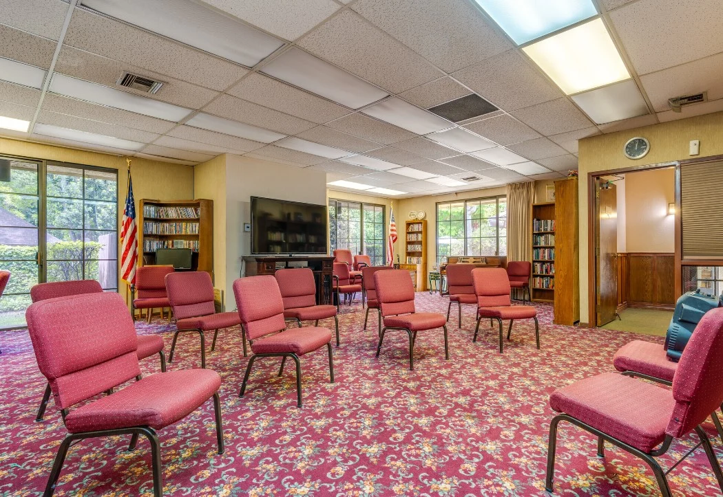 The Oaks of Pasadena media room