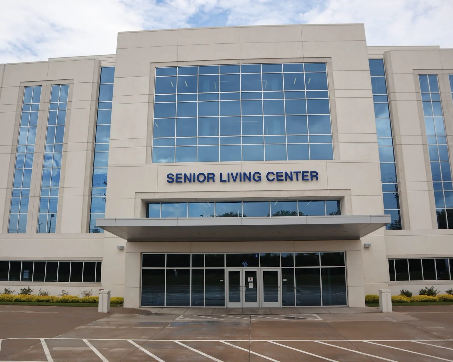 Image of LECOM Senior Living Center (1)