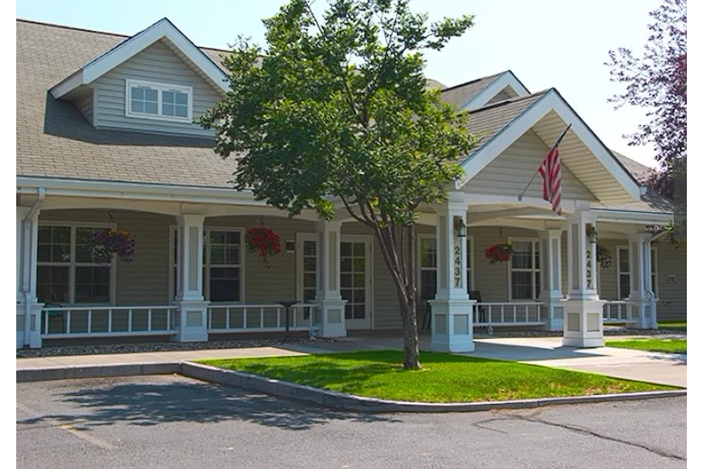 Image of Trustwell Living at Rogue River Place (1)