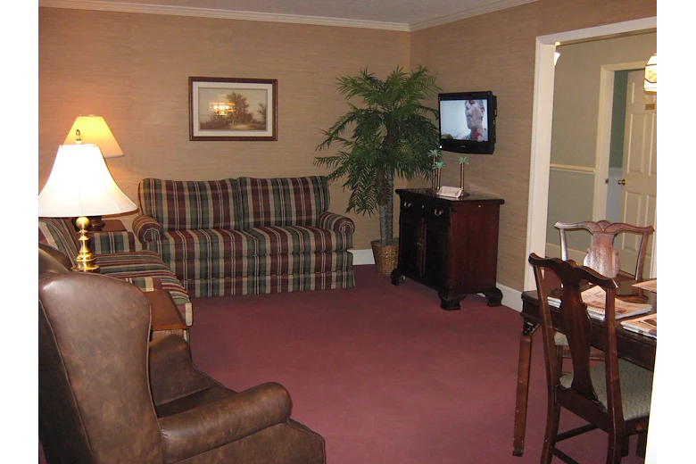 Image of The Bayberry Inn at Sanford (4)