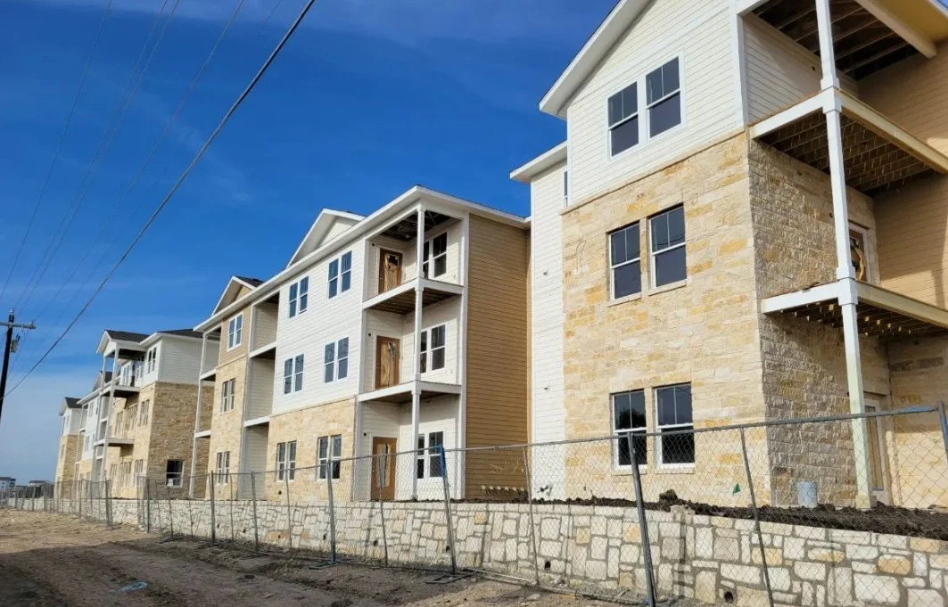 Image of Legacy Square Apartments (1)