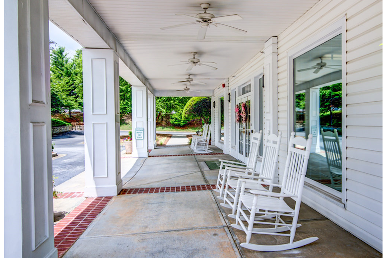 Image of Oaks at Snellville (2)