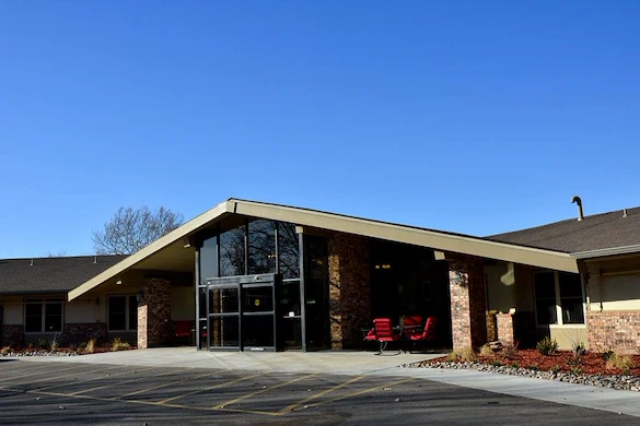 Image of Smoky Hill Rehabilitation Center (1)