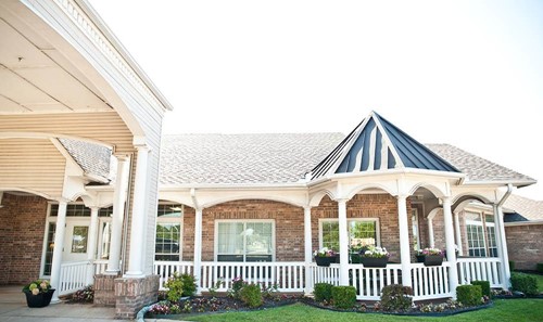 Image of Rambling Oaks Courtyard Extensive Care Community (2)