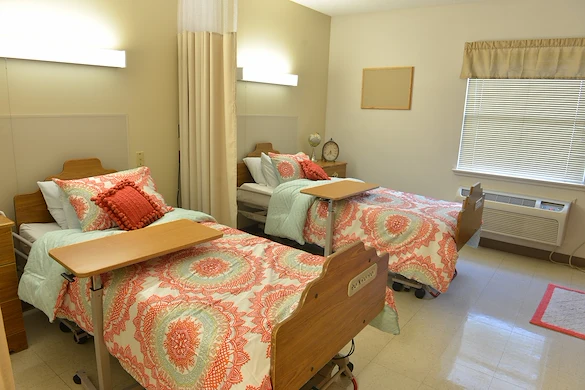 Image of Laurels Of Chatham (10)